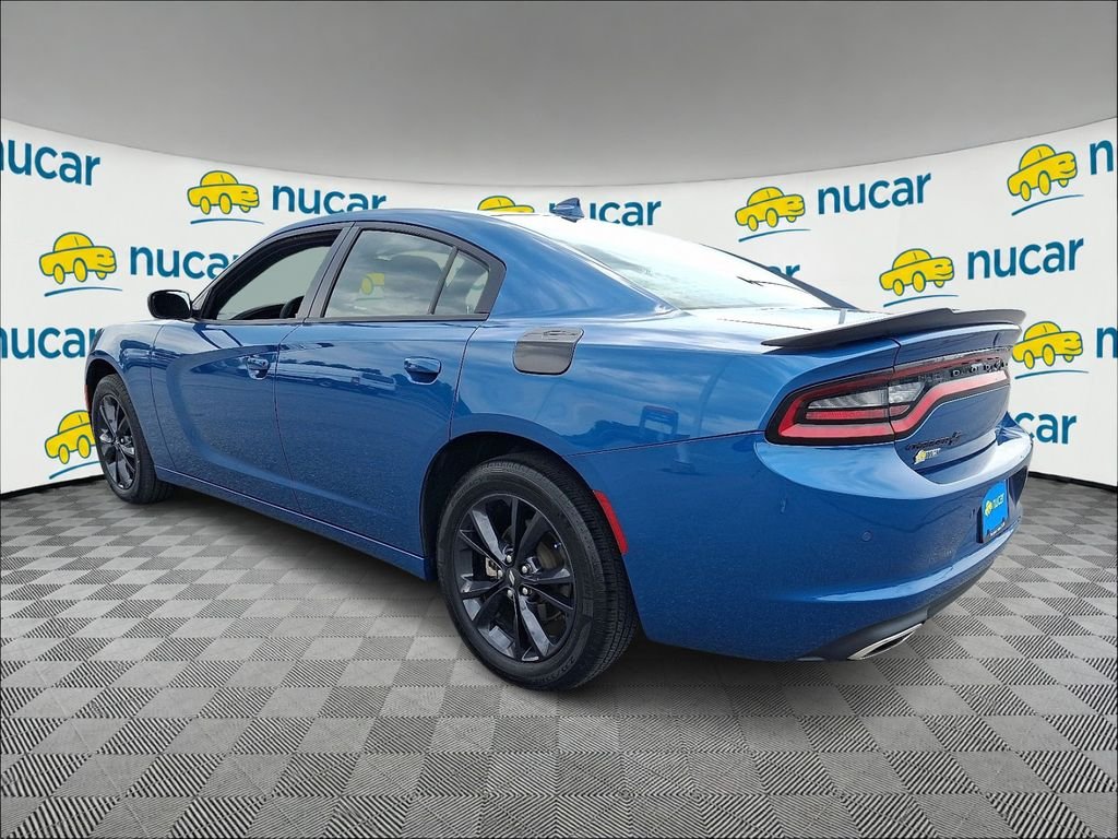 Used 2023  Dodge SXT image 5