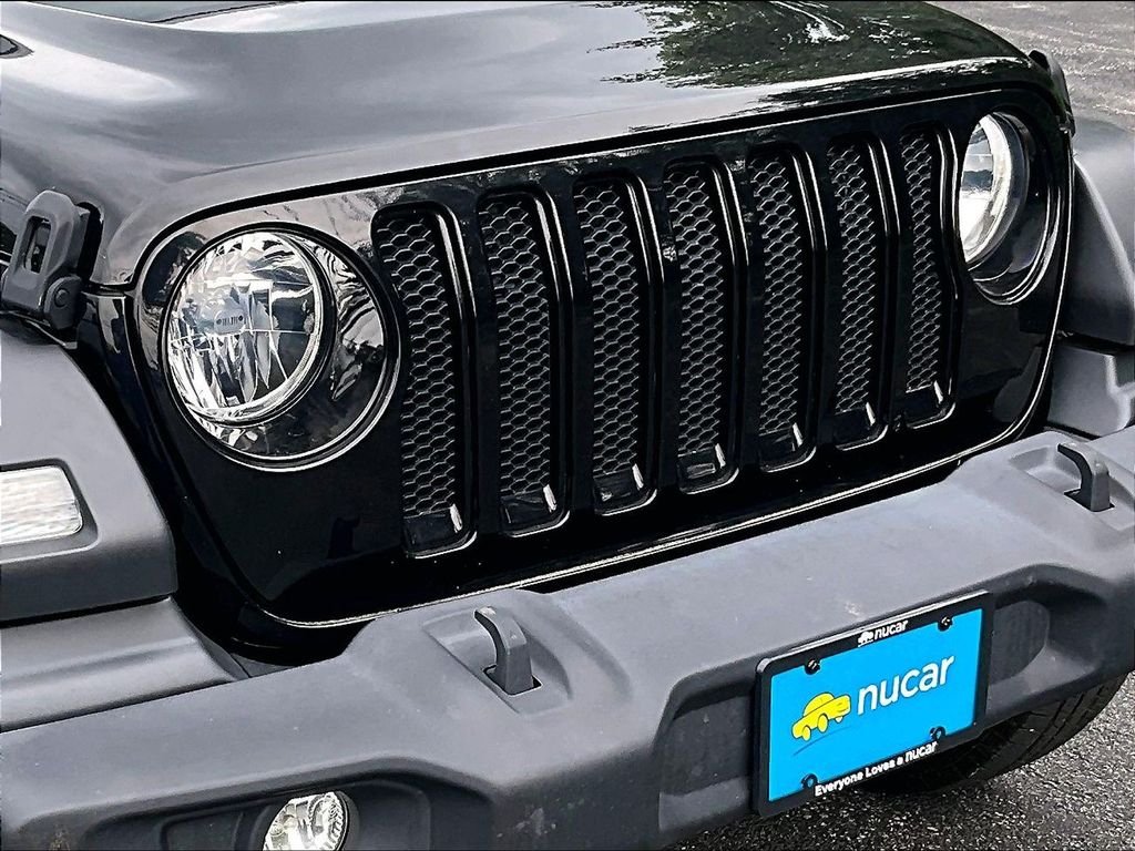 Used 2022 Black Clearcoat Jeep Unlimited Sport Altitude image 31