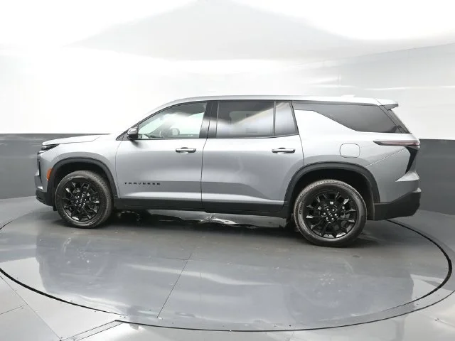 Used 2024 Gray Chevrolet LS image 4