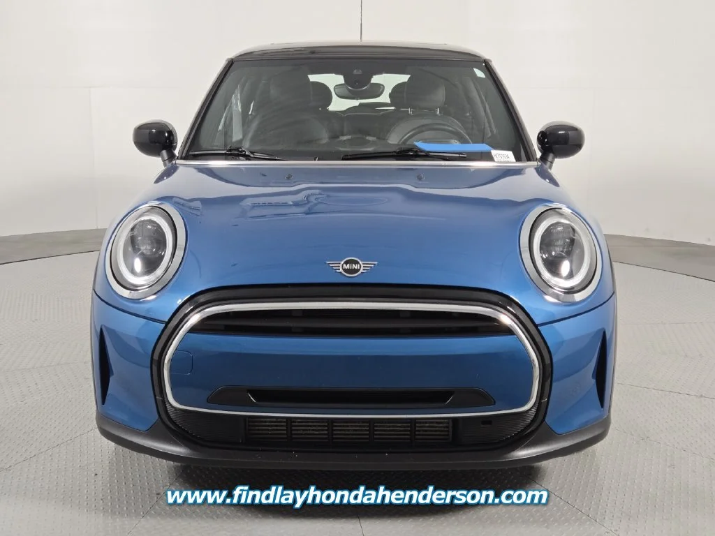Used 2022 Island Blue Metallic MINI Oxford Edition image 8