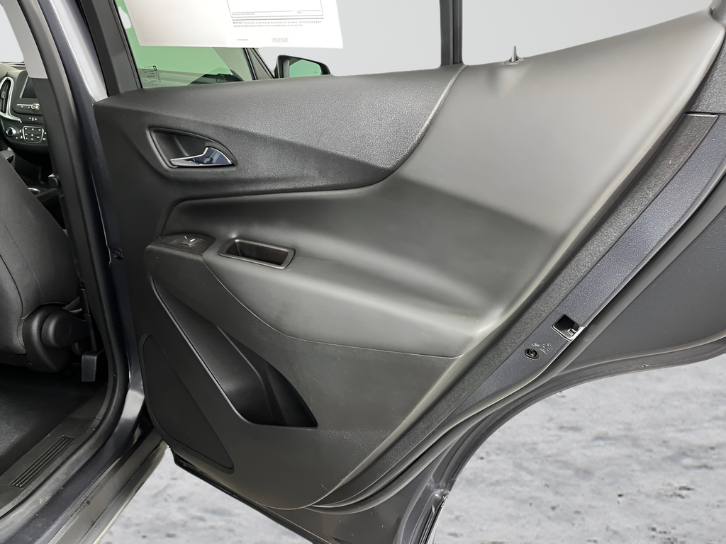 Used 2022 Gray Chevrolet LT image 13