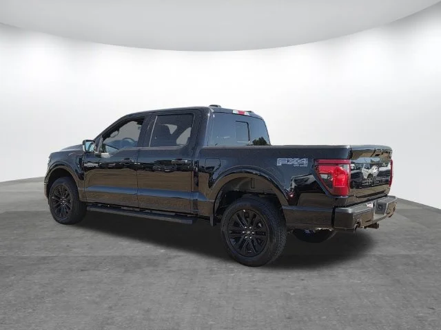 New 2026 Black Ford XLT image 3
