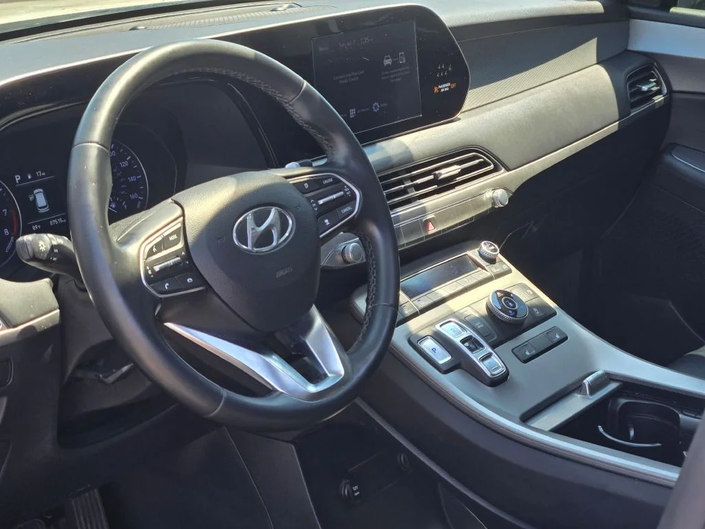 Used 2022 White Hyundai SEL image 24
