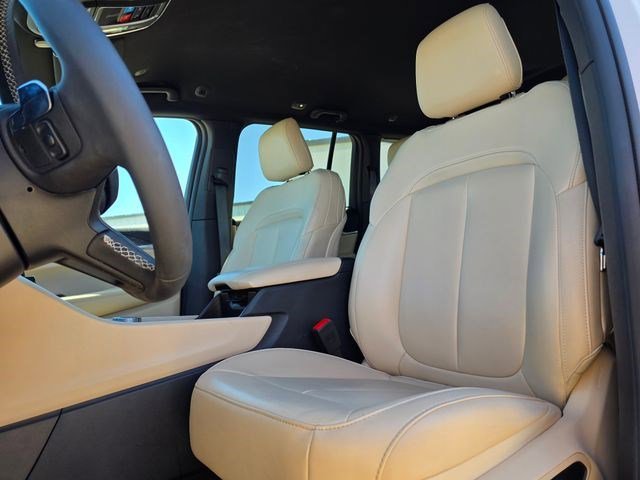 Certified Used 2024 Bright White Clearcoat Jeep Limited image 22
