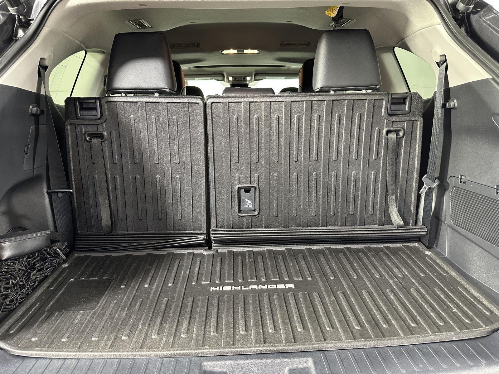 Used 2023 Magnetic Gray Metallic Toyota XLE image 14