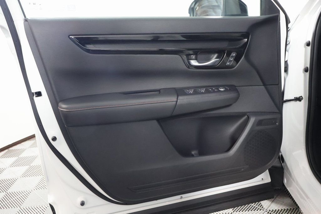 Used 2024 Platinum White Pearl Honda Sport Touring image 12