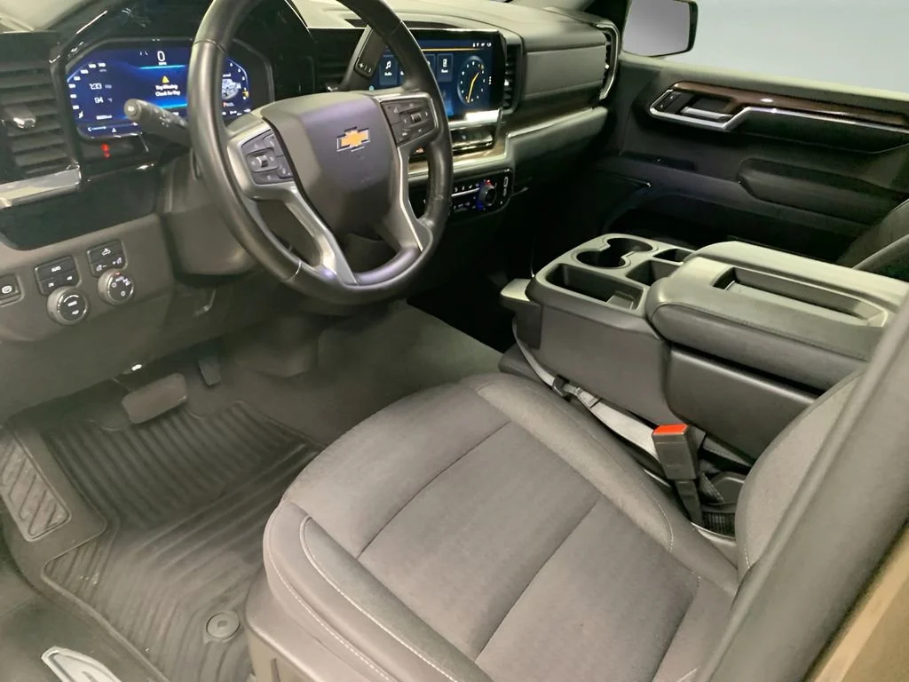 2024 Chevrolet Silverado 1500 LT - Photo 26
