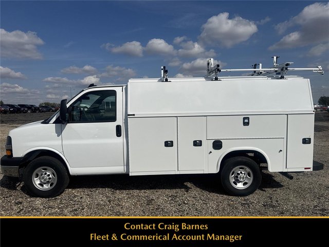 2025 Chevrolet Express Cutaway 3500 1WT