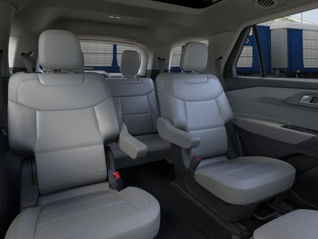 New 2026 Agate Black Metallic Ford Active image 42