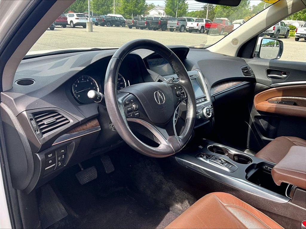 Used 2019 White Acura 3.5L Technology Package image 8