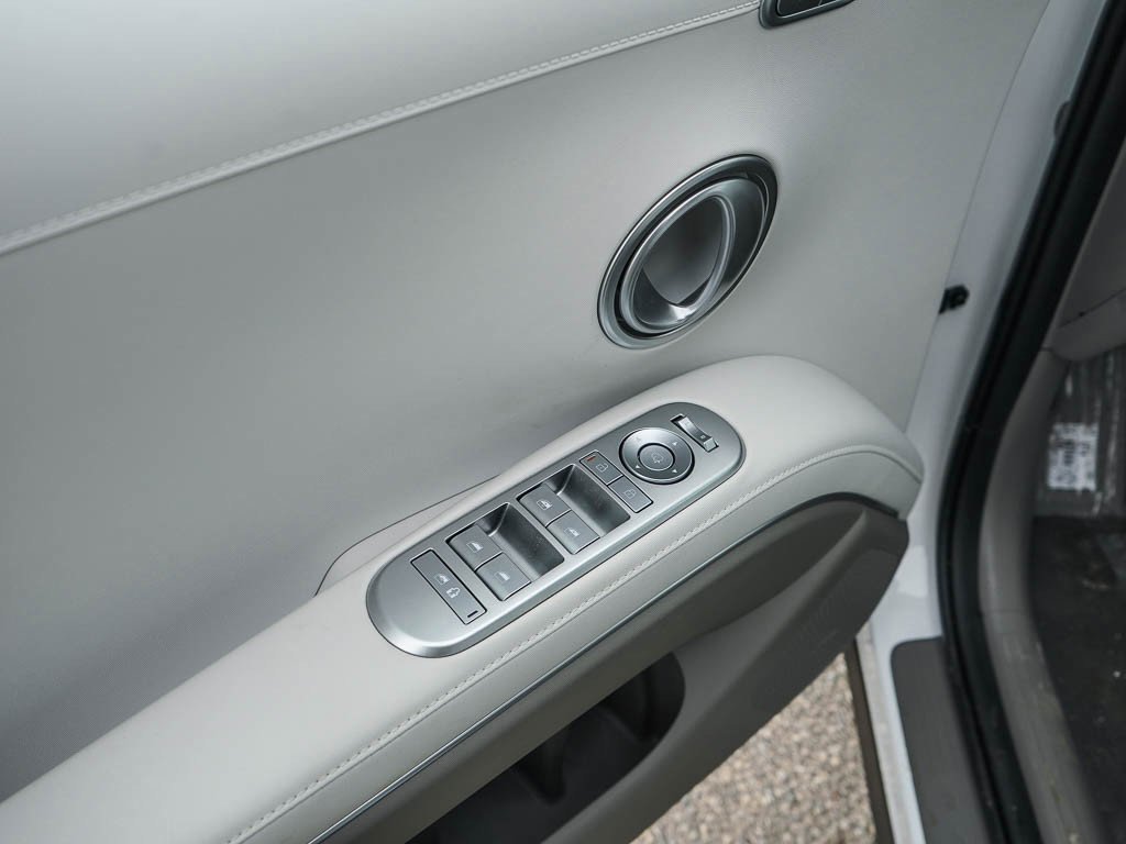 New 2026 Creamy White Pearl Hyundai Limited AWD image 20