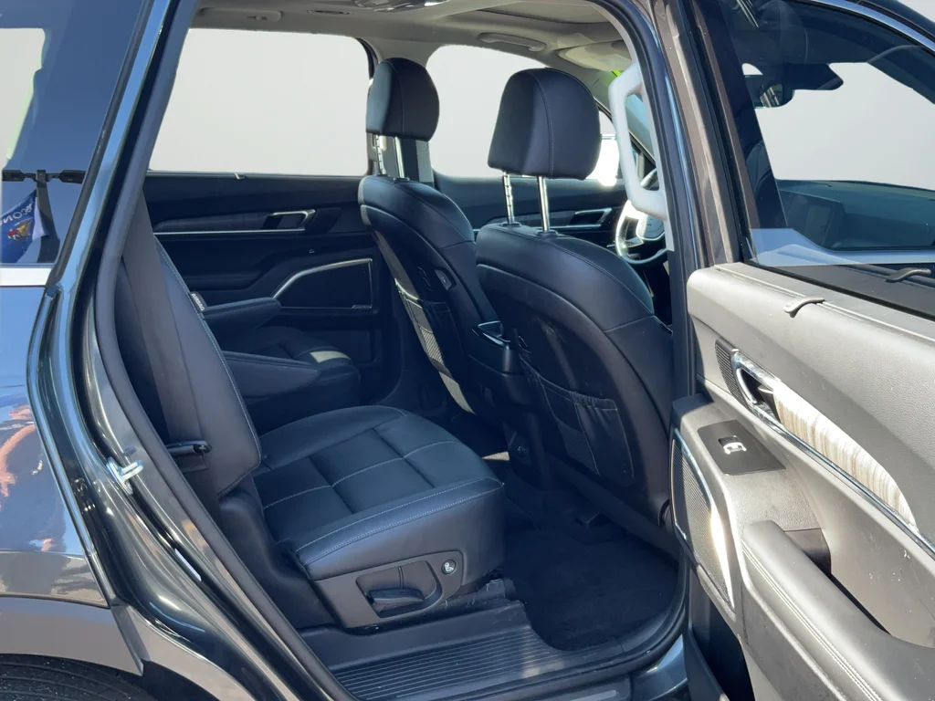 Certified Used 2024 Gray Kia SX image 37