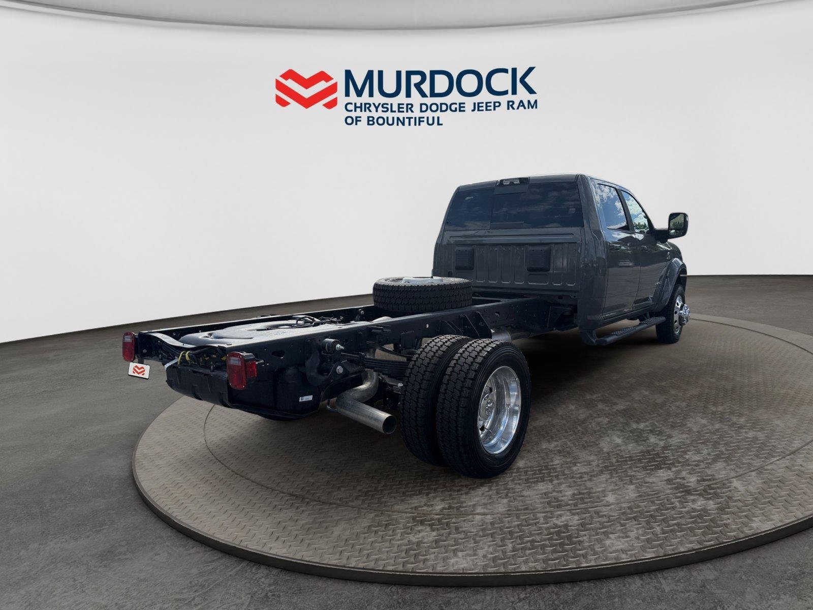 New 2027 Ceramic Gray Clearcoat RAM Big Horn image 10
