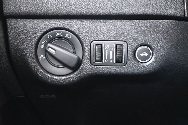Used 2021 Red Dodge SXT image 25