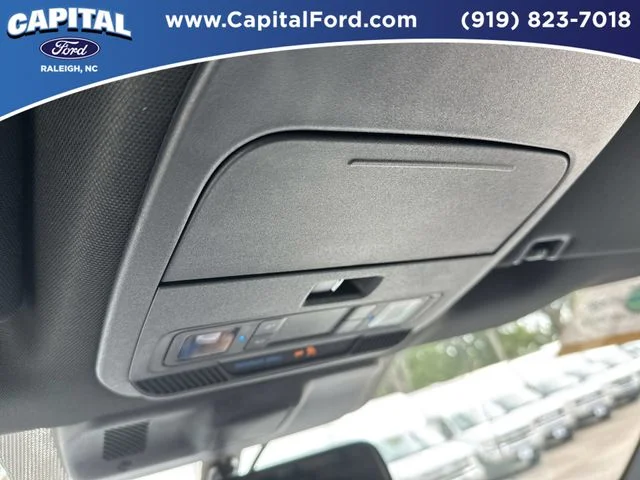 Used 2023 Black Ford XLT image 32
