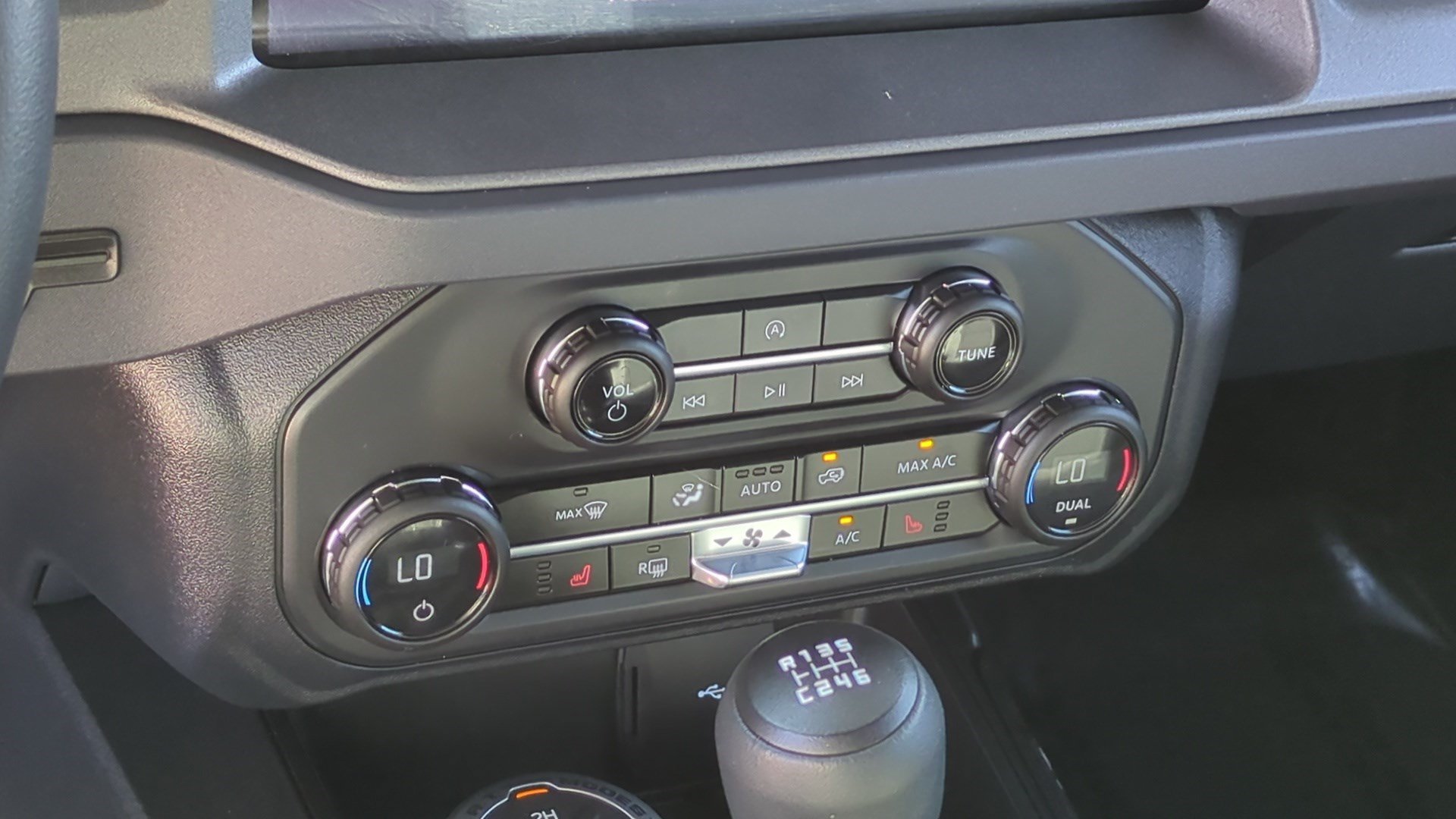 Used 2025 Azure Gray Metallic Ford Big Bend image 18