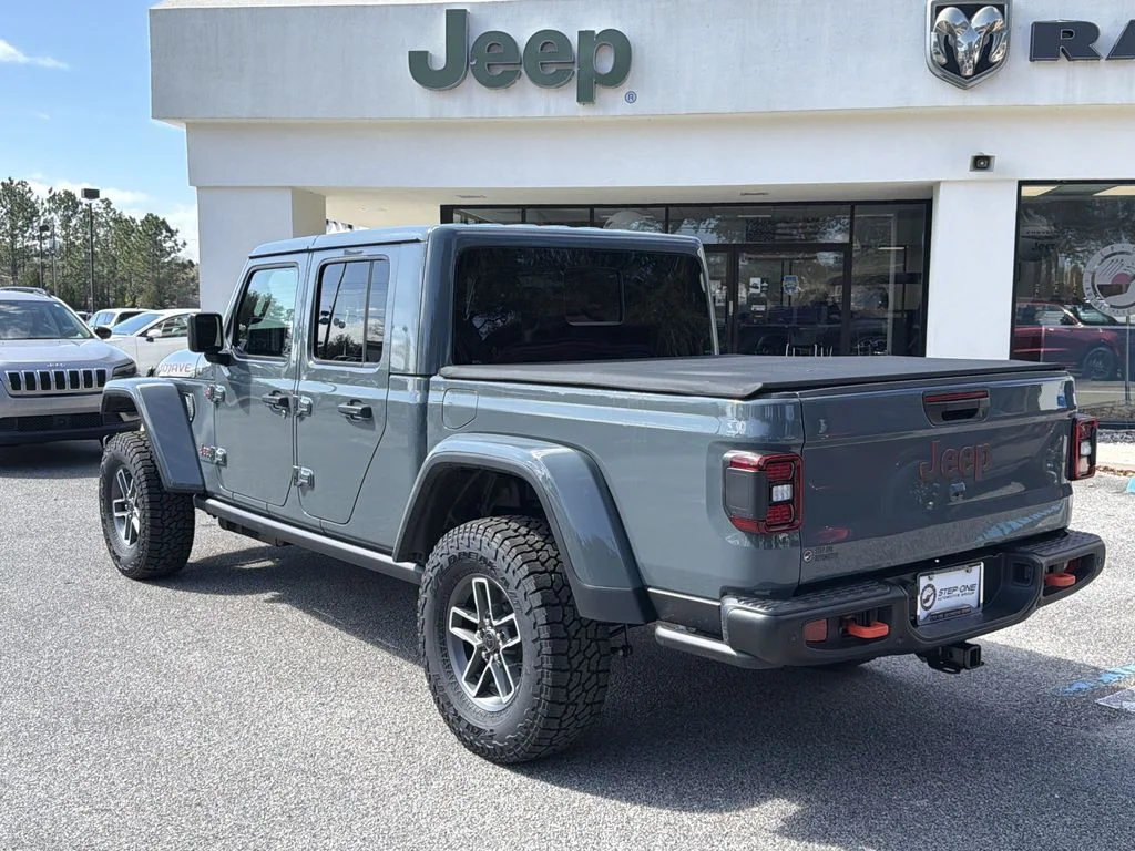New 2026 Anvil Clear-Coat Exterior Paint Jeep Mojave X image 6