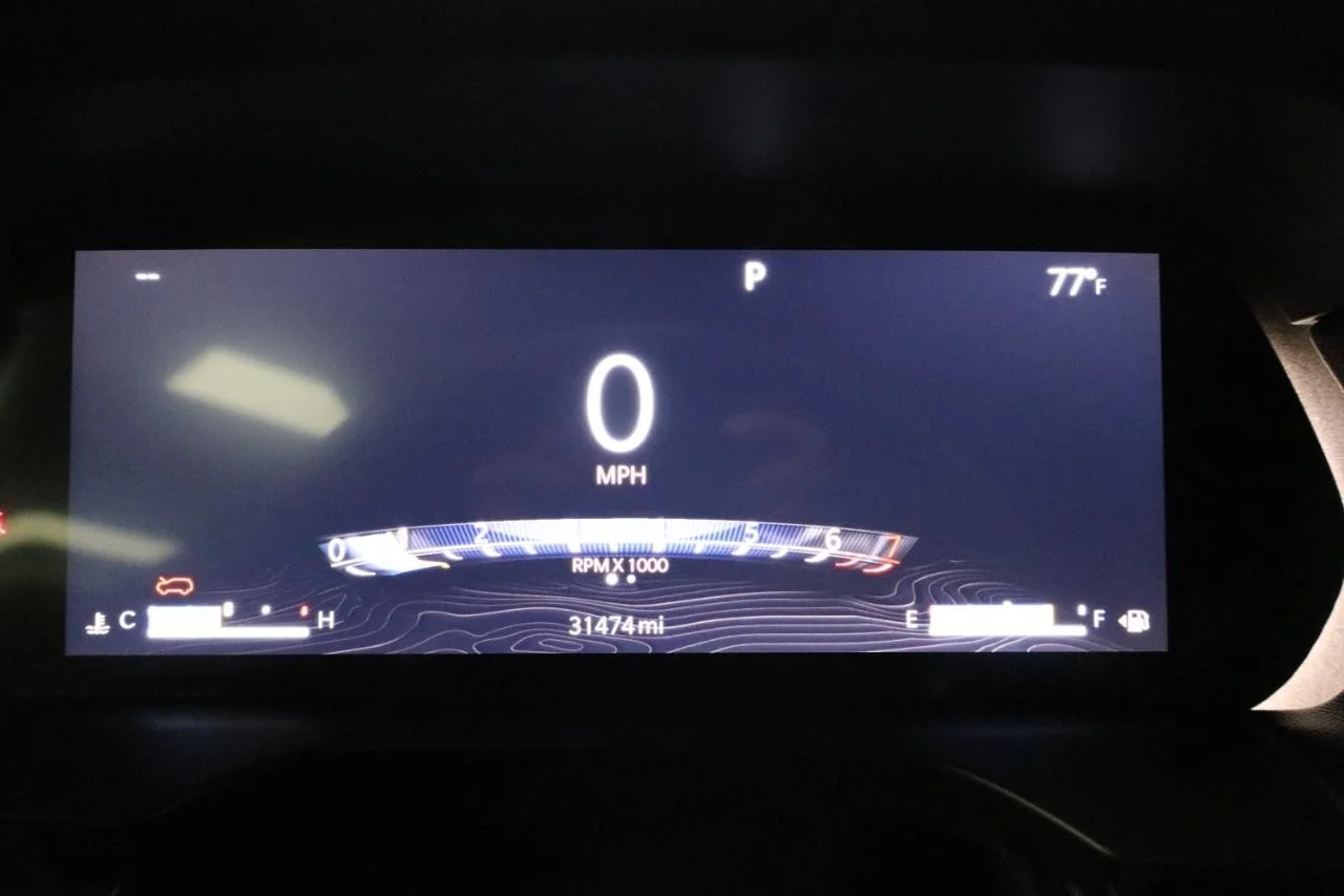 Used 2021 Silver Zynith Jeep Limited image 16