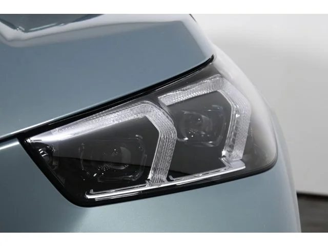 New 2026 Cape York Green Metallic BMW xDrive28i image 11