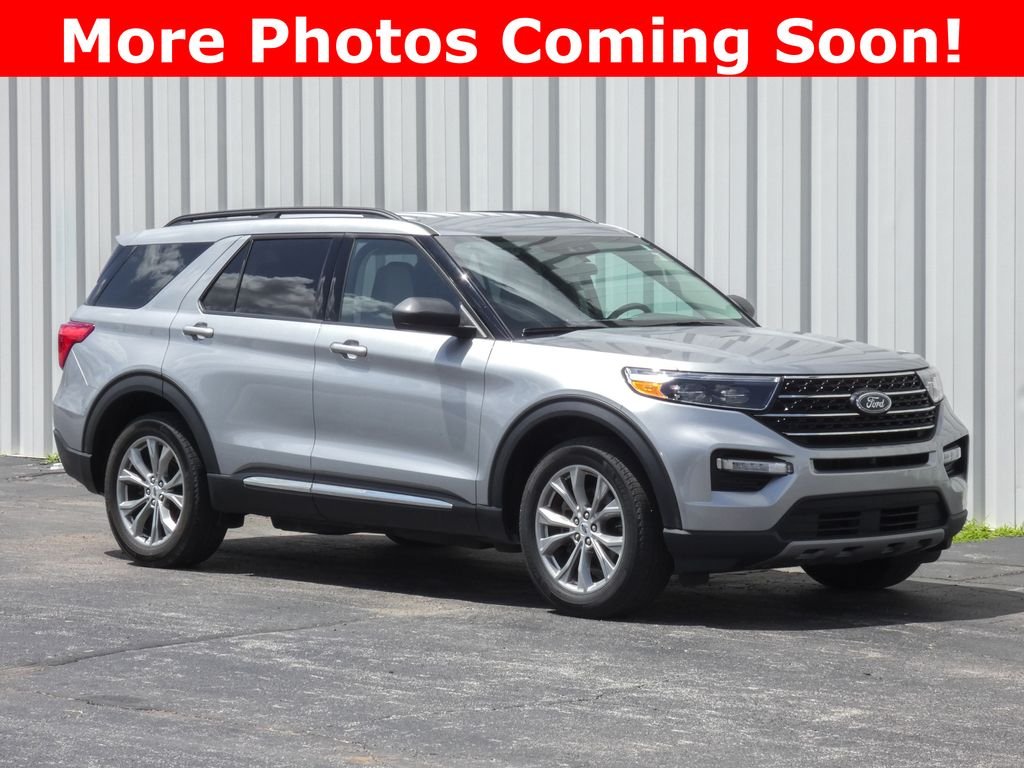 2023 Ford Explorer XLT 4WD's photo