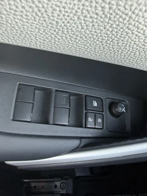 Used 2024 Silver Toyota L image 27