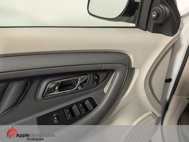 Used 2010 White Ford SEL image 11