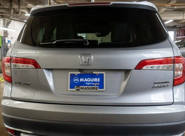 Used 2020 Gray Honda Touring image 7