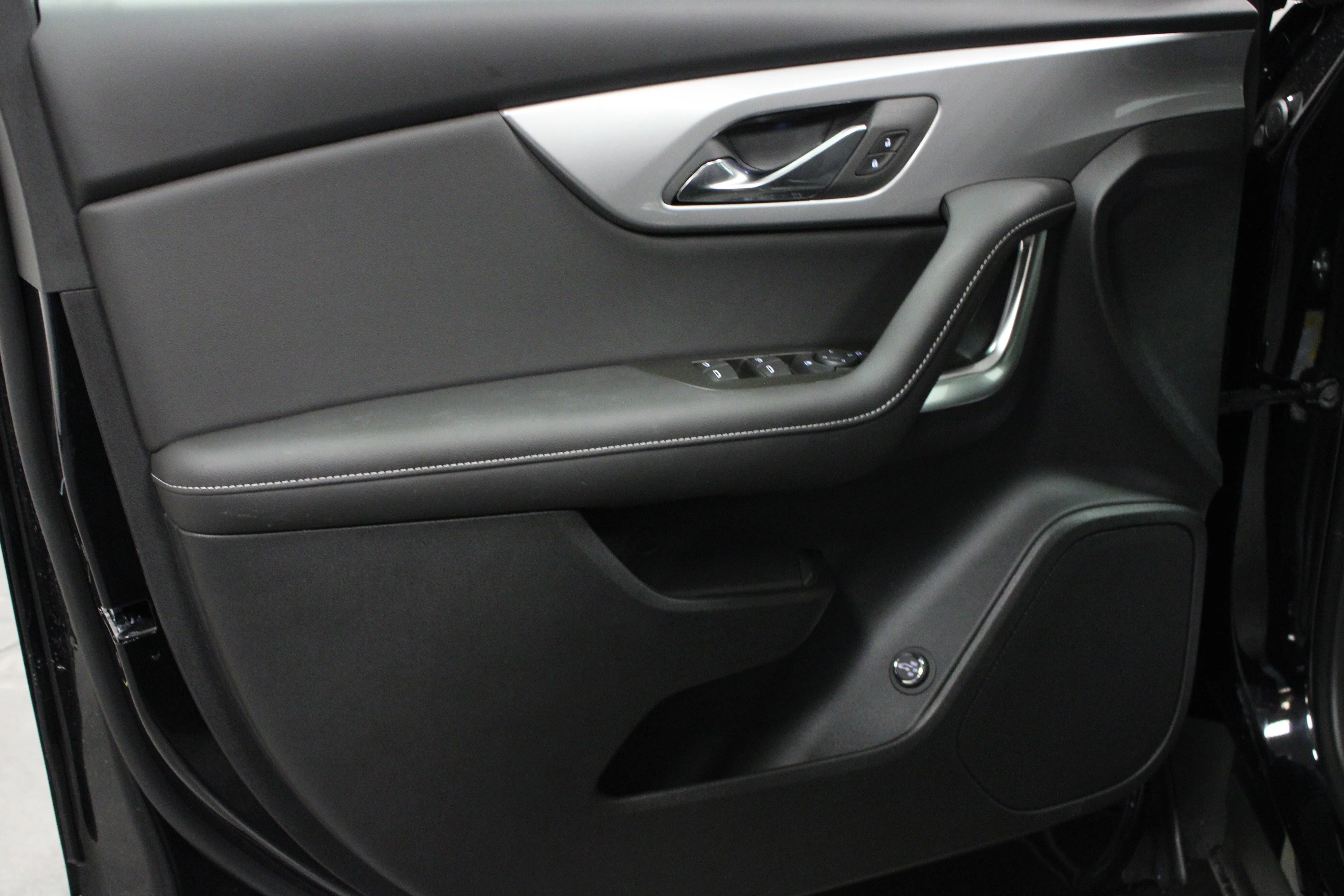 2026 Chevrolet Blazer 2LT - Photo 10