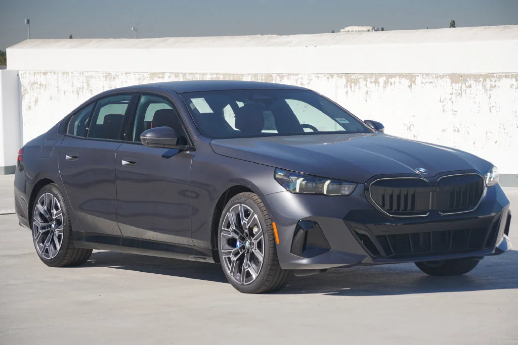Used 2026 Gray BMW 530i image 3