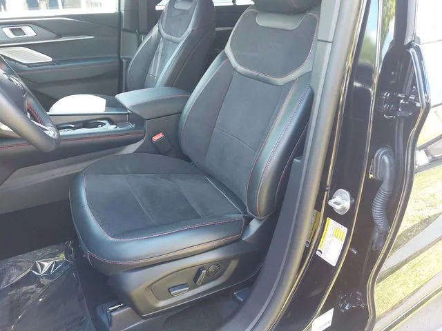 Used 2025 Black Ford ST image 15