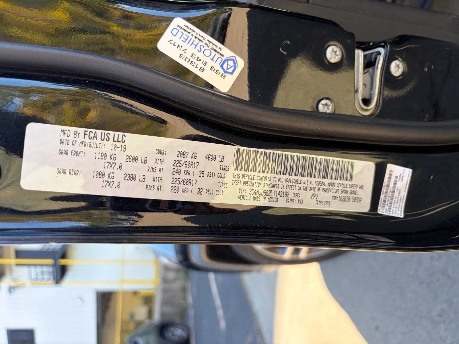 Used 2020 Diamond Black Jeep Latitude image 27