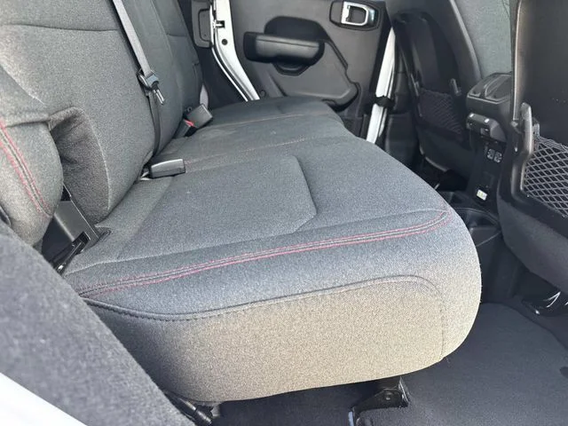 Used 2025 White Jeep Rubicon image 16