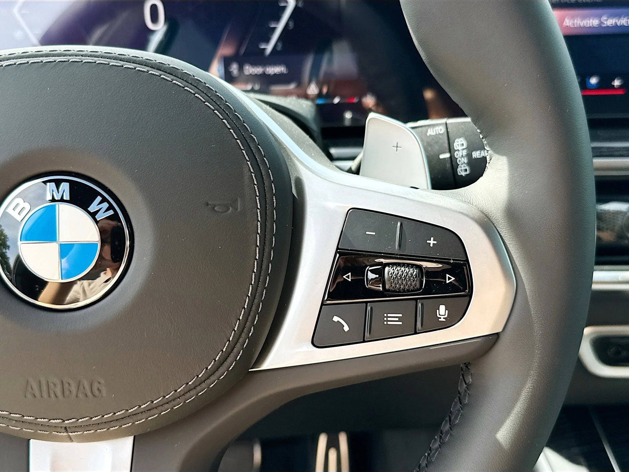 New 2026 Dravit Grey Metallic BMW sDrive40i image 40