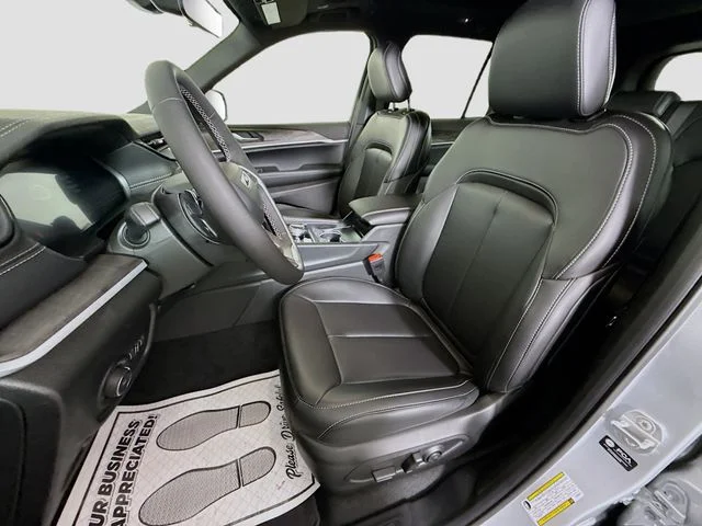 New 2026 Silver Jeep Limited image 20
