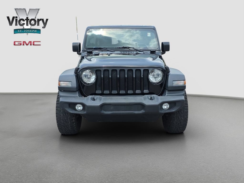 Used 2018 Jeep All-New Wrangler Unlimited Sport S with VIN 1C4HJXDG8JW101639 for sale in Kansas City