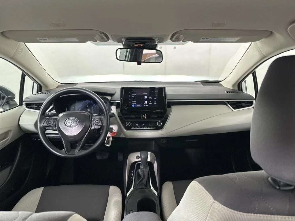 Used 2026 Ice Cap Toyota LE image 6