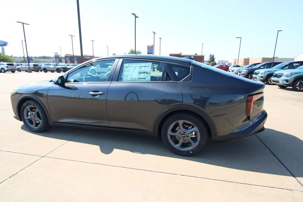 New 2026 Gray Kia  image 14