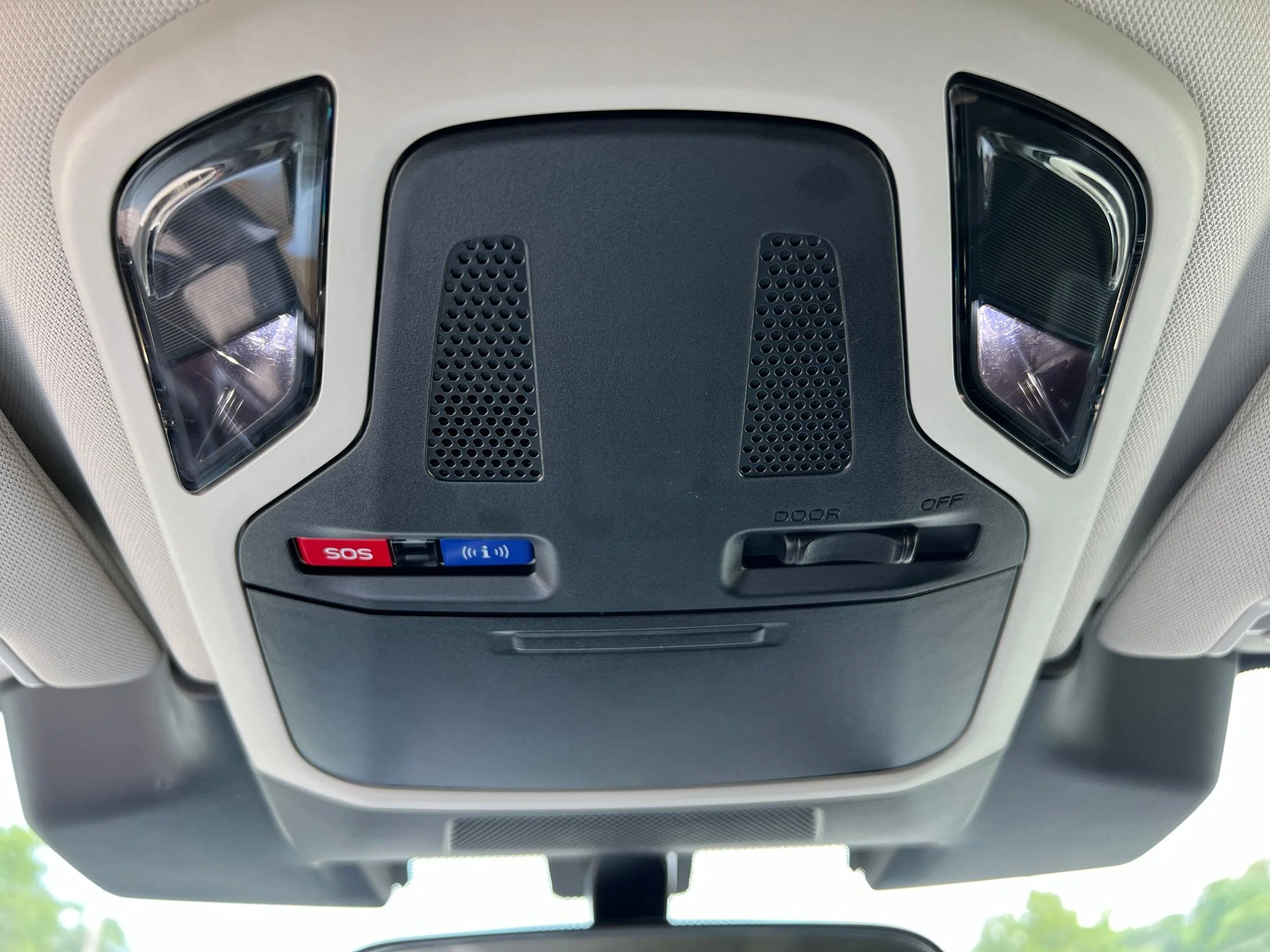 Used 2025 Blue Subaru Premium image 27