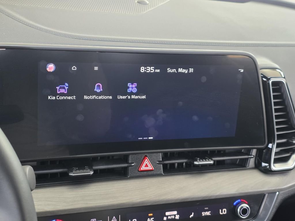 Used 2024 White Kia X-Line image 19