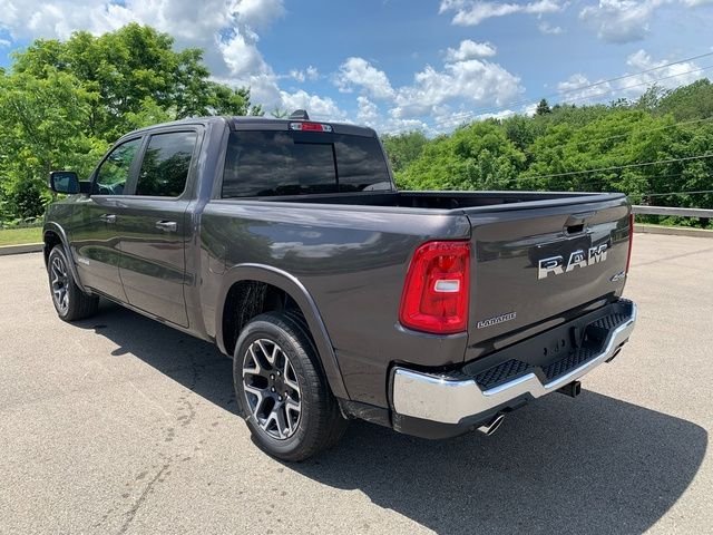 New 2026 Granite Crystal Metallic Clear-Coat Exterior Paint RAM Laramie image 3