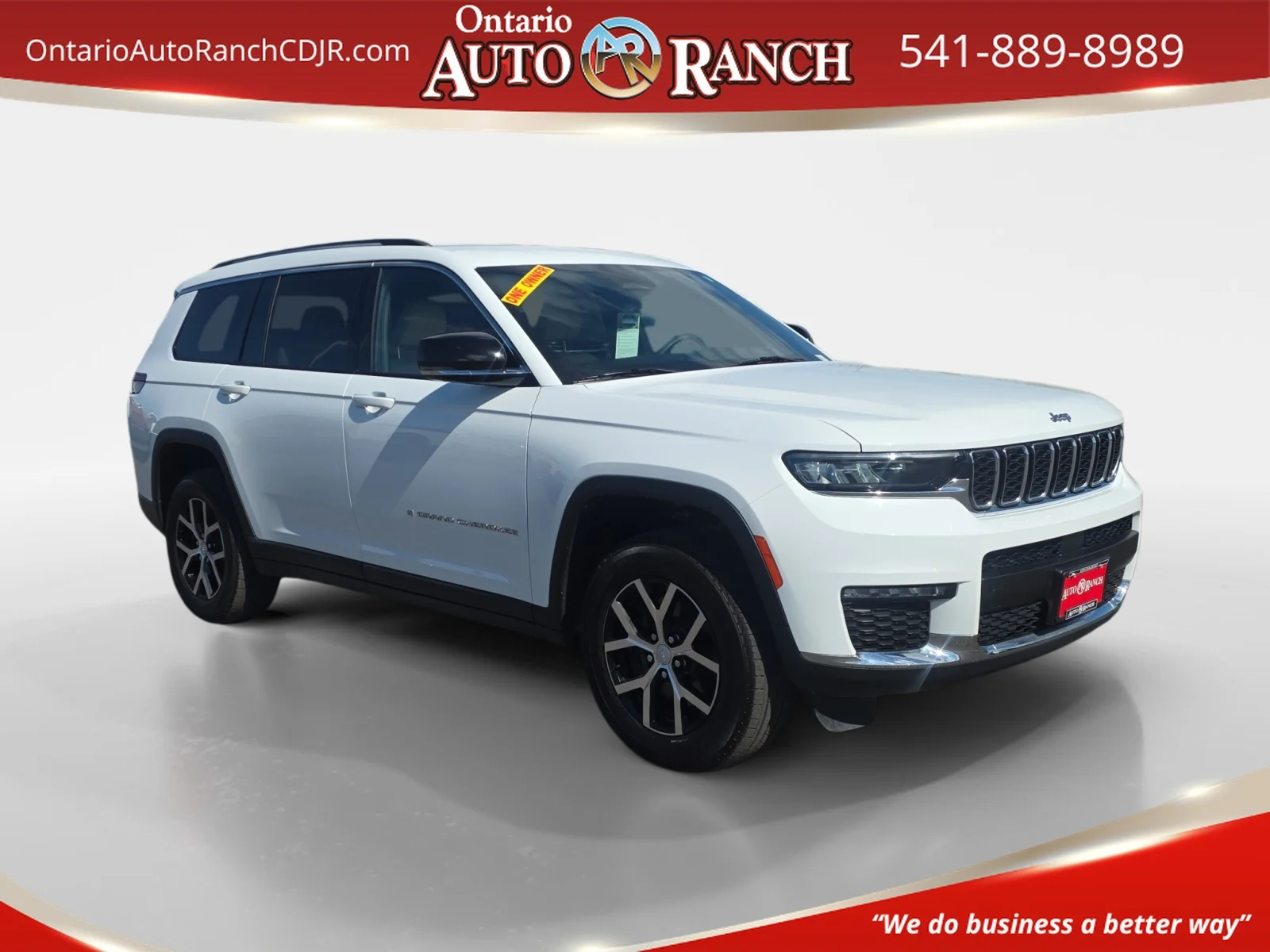 Used 2023 Bright White Clearcoat Jeep Limited image 1