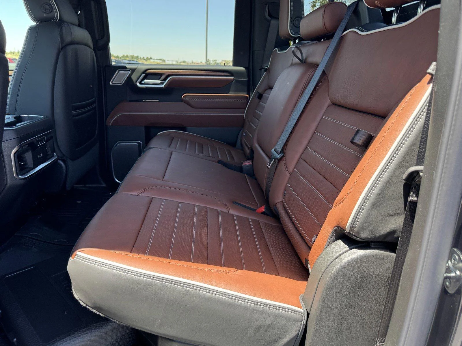 New 2026 Titanium Rush Metallic GMC Denali Ultimate image 15