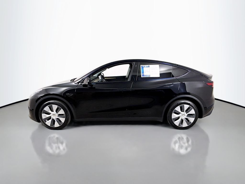 Used 2023 Solid Black Tesla Long Range image 8
