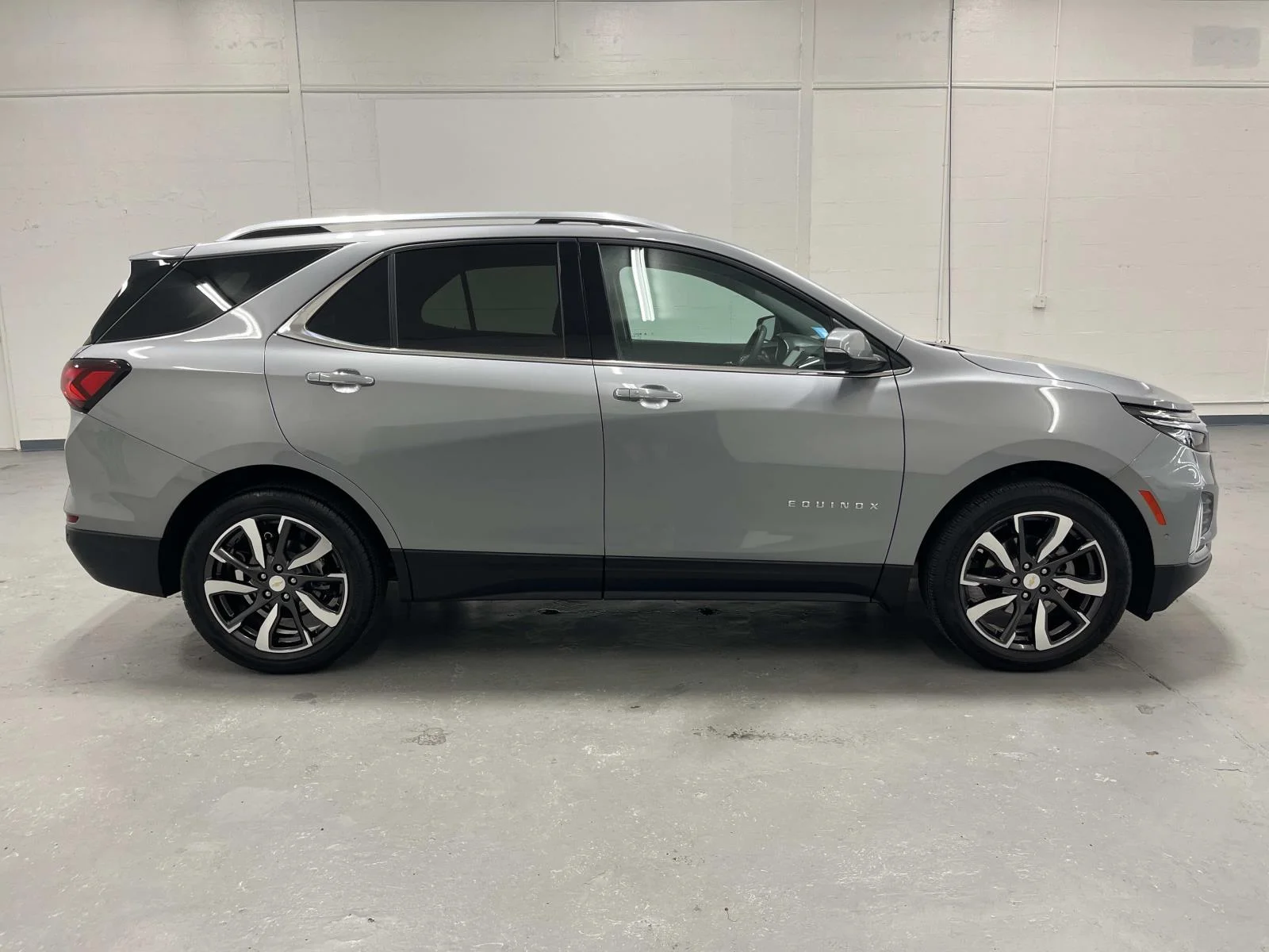 Used 2024 Sterling Gray Metallic Chevrolet Premier image 2