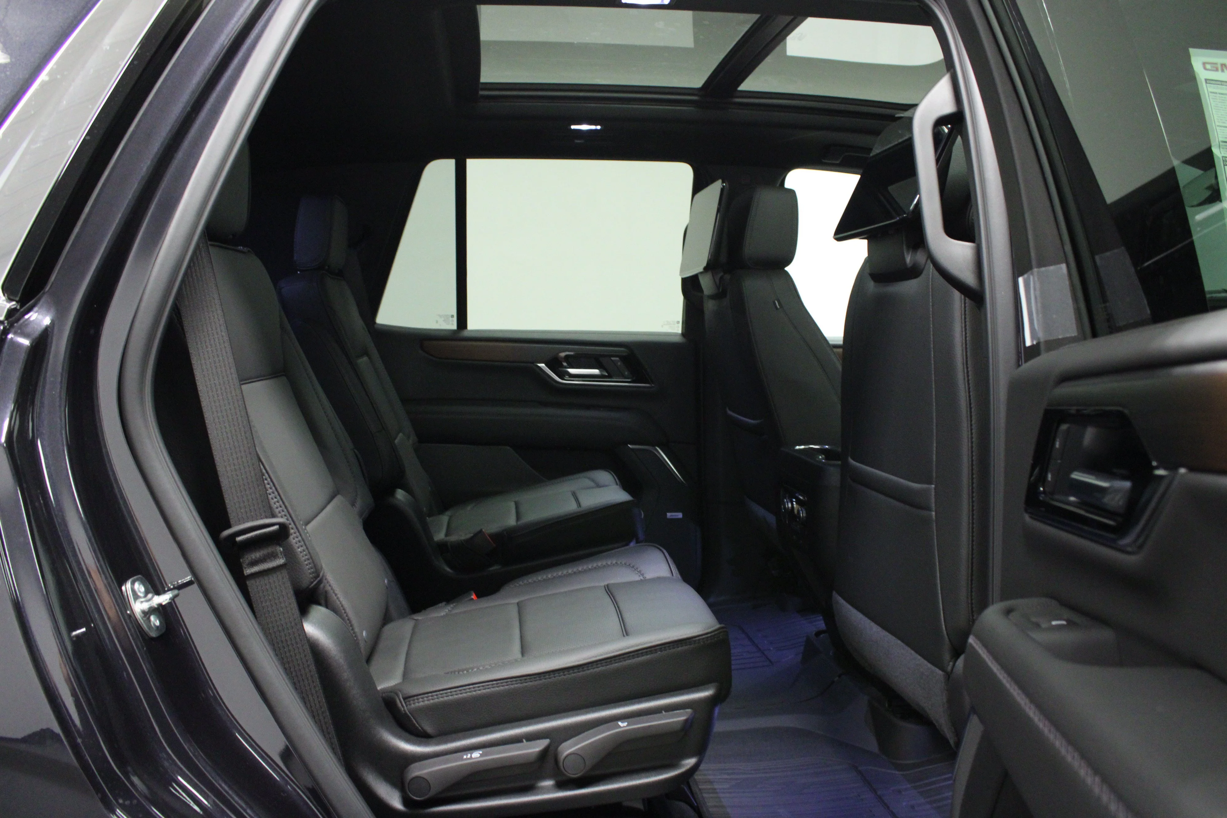 New 2026 Titanium Rush Metallic GMC Denali image 17
