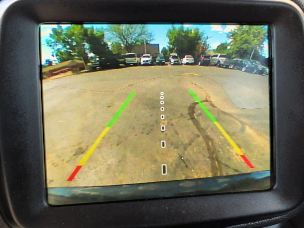 Used 2018 Gray Jeep Latitude image 18