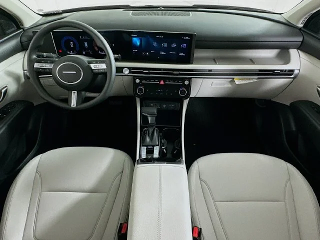New 2026 Hyundai TUCSON SEL