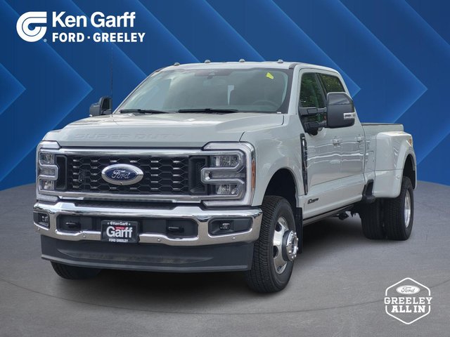 2026 Ford Super Duty F-350 DRW LARIAT
