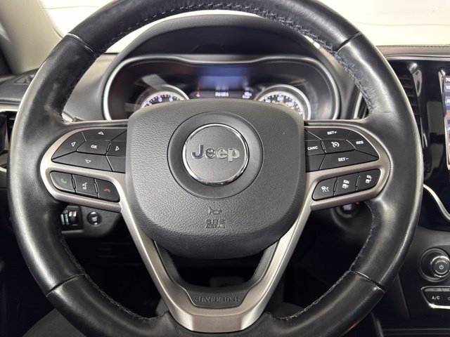 Used 2021 White Jeep Limited image 18