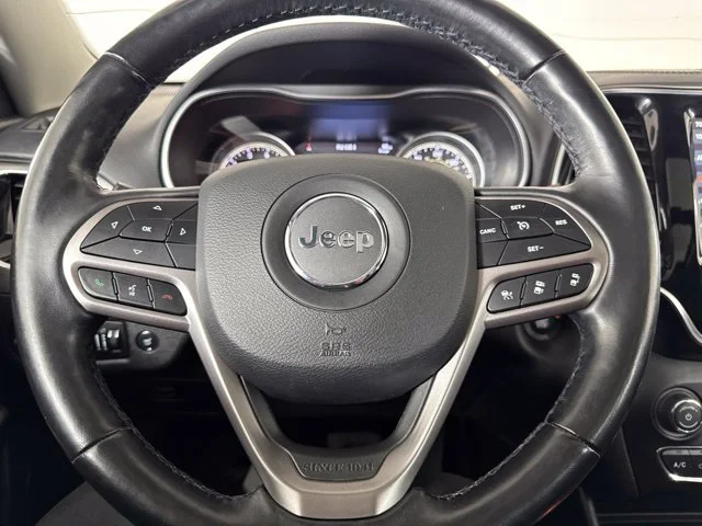 Used 2021 White Jeep Limited image 18